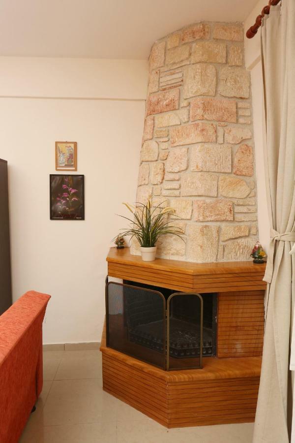 Villa Argo 3 - Beachfront, Big Gardens, Location! Pefkochori Exterior foto